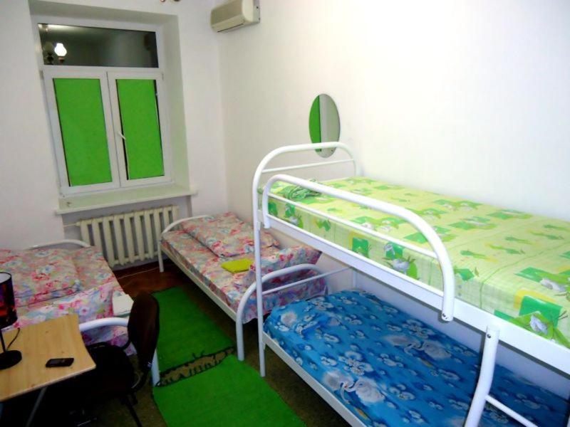 Hostel Kreshatik Kiew Zimmer foto
