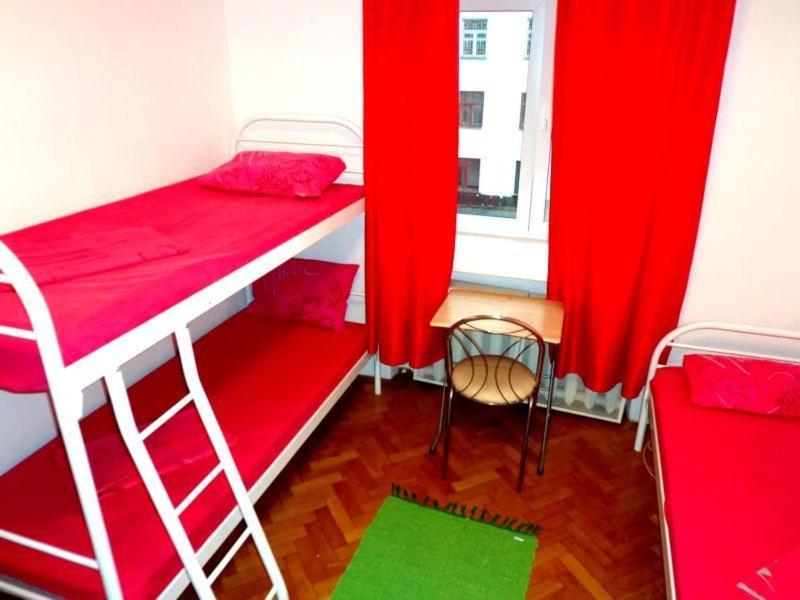 Hostel Kreshatik Kiew Exterior foto