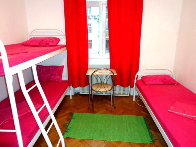 Hostel Kreshatik Kiew Zimmer foto